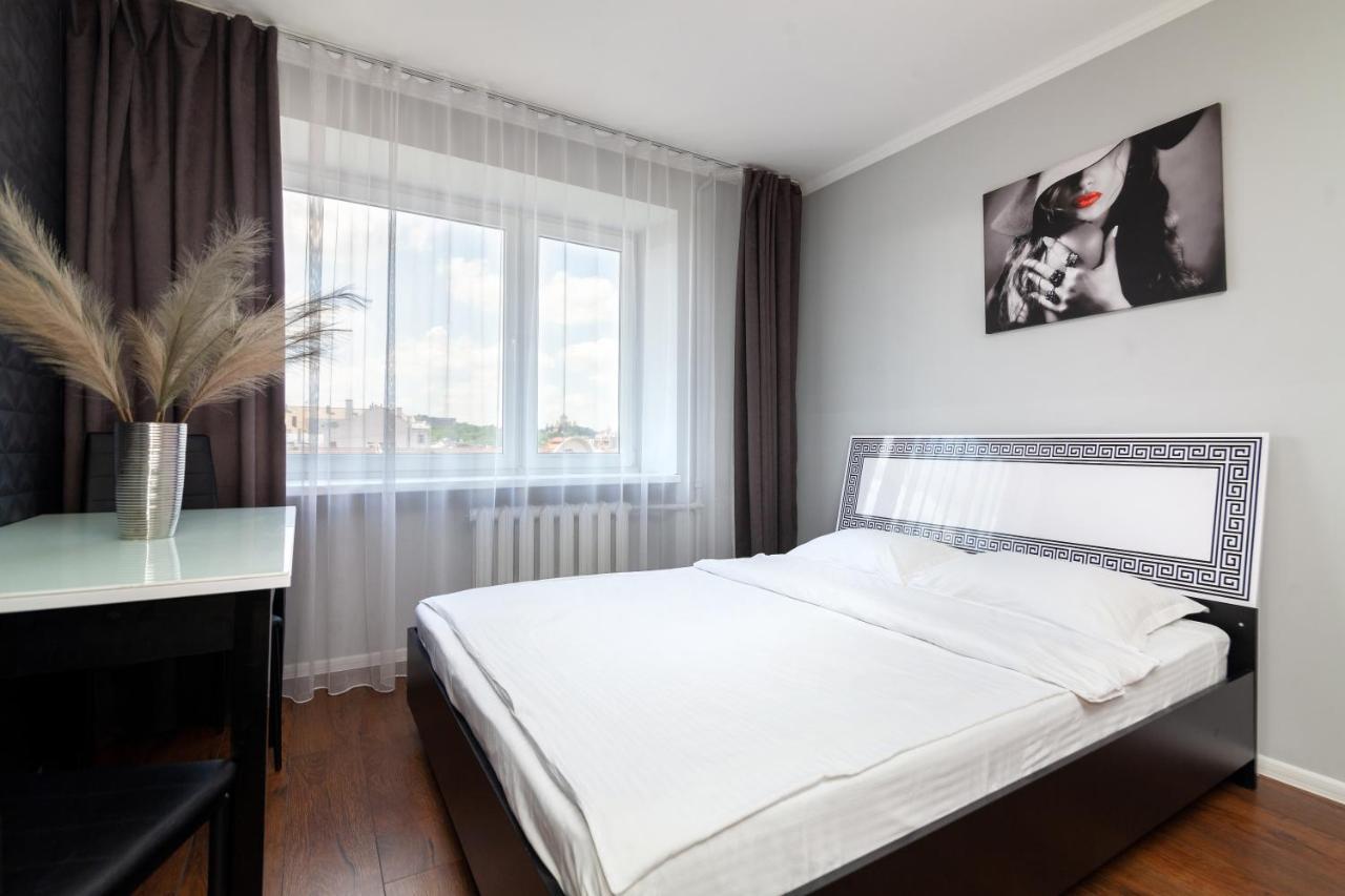 Leogrand Apartments On Svobody إلفيف المظهر الخارجي الصورة
