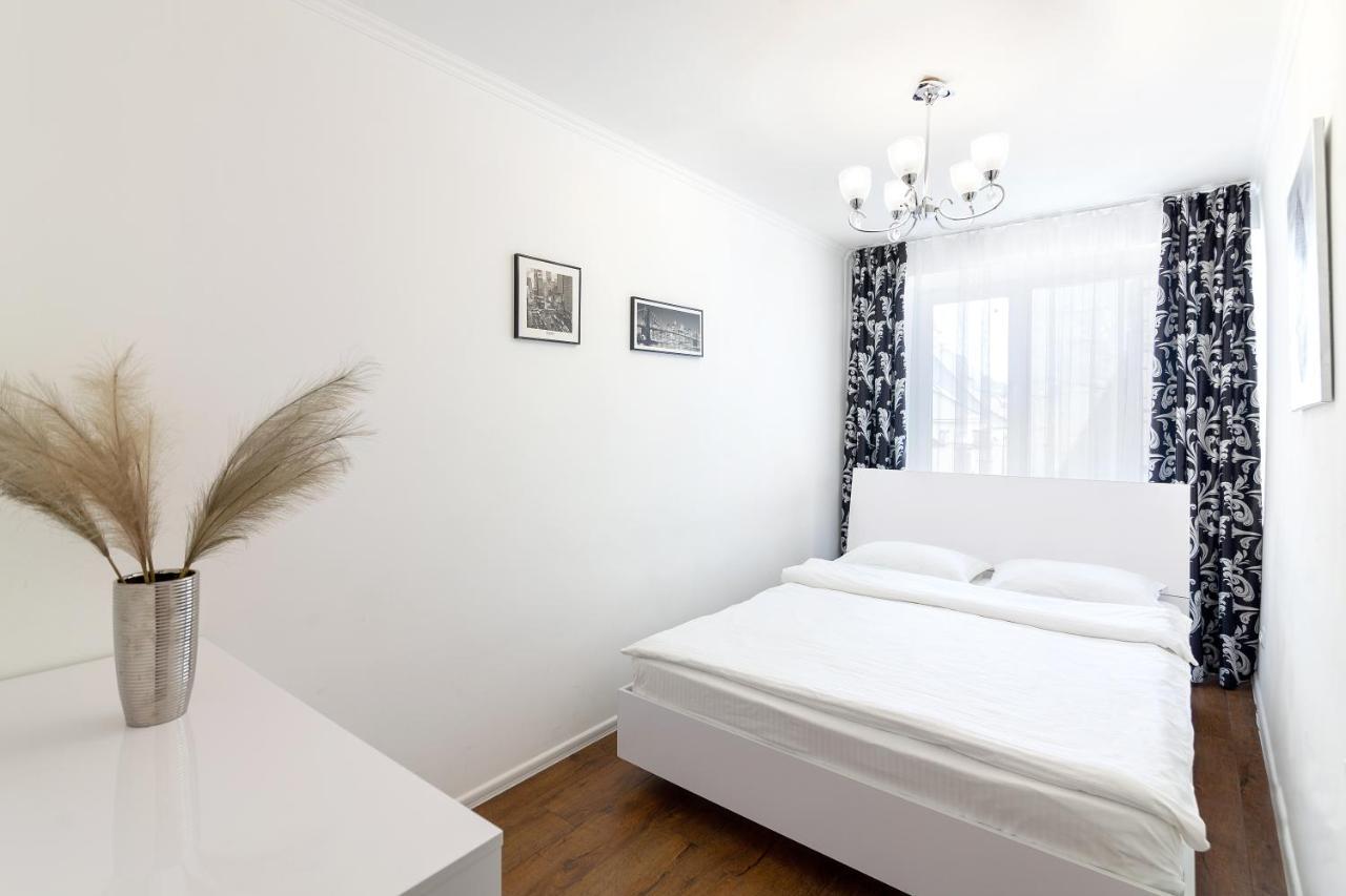 Leogrand Apartments On Svobody إلفيف المظهر الخارجي الصورة