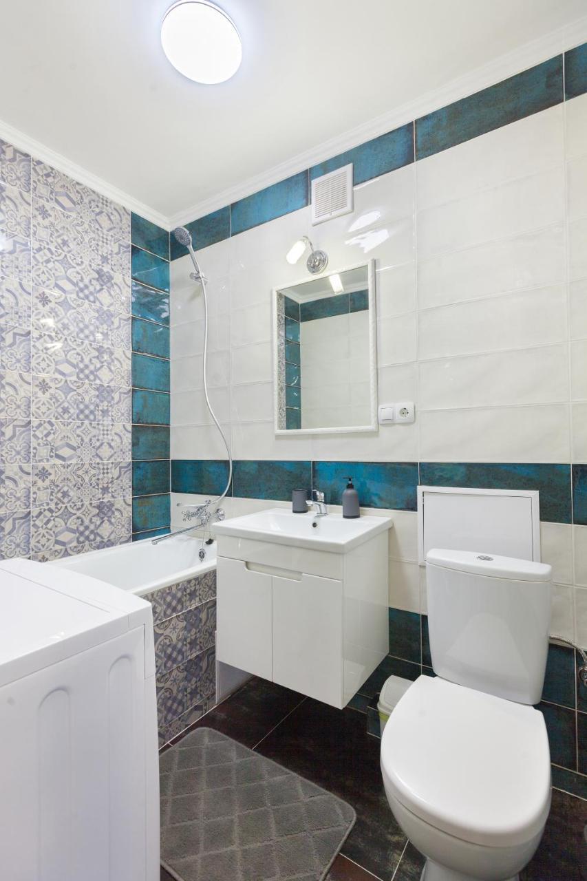 Leogrand Apartments On Svobody إلفيف المظهر الخارجي الصورة